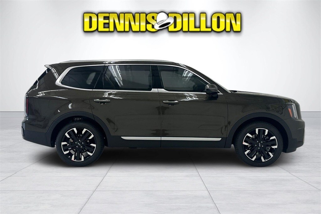 2025 Kia Telluride SX photo 3