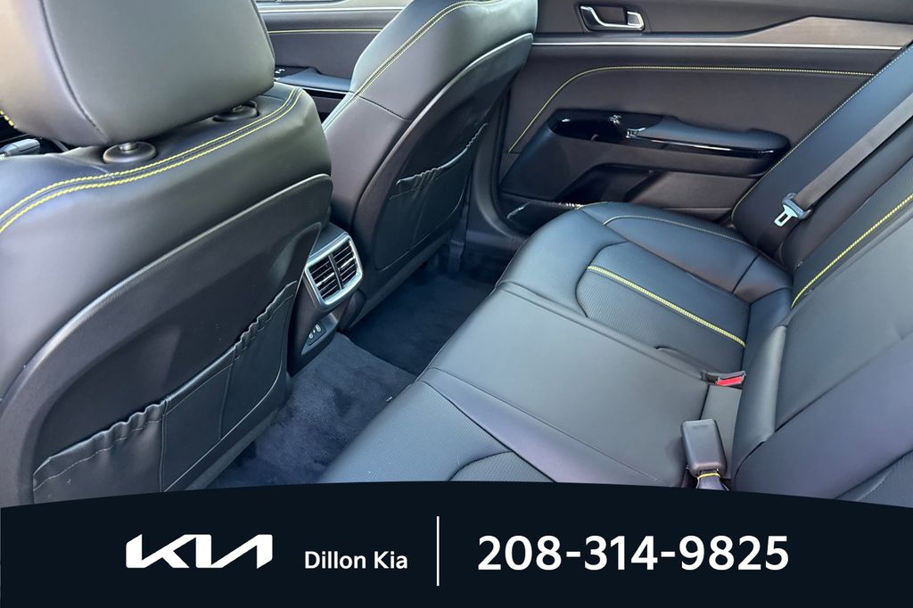 2026 Kia K5 GT - Photo 12