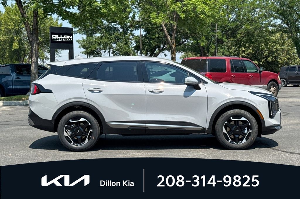 New 2027 Kia Sportage Hybrid S SUV