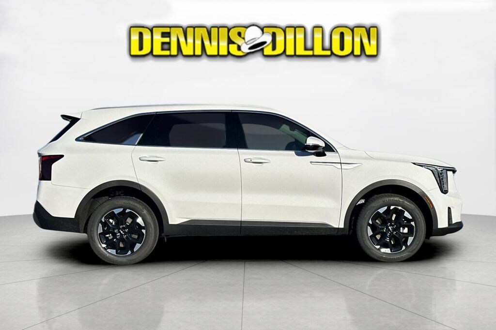 New 2026 Kia Sorento S SUV