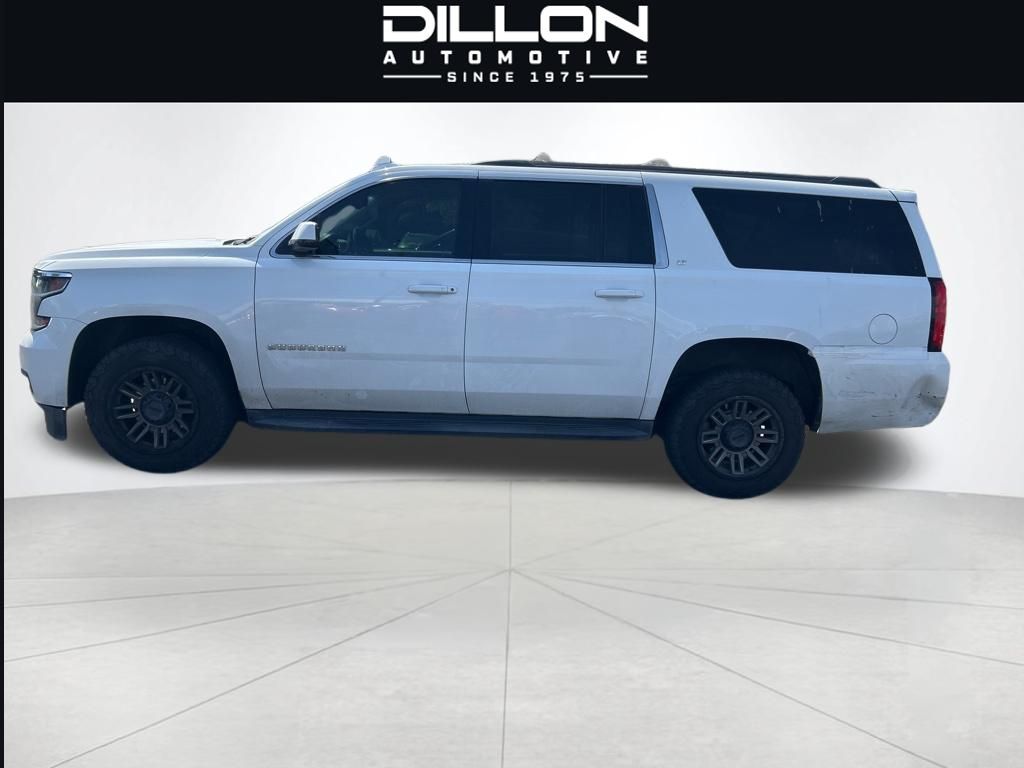 2018 Chevrolet Suburban 4WD 1500 LT's photo
