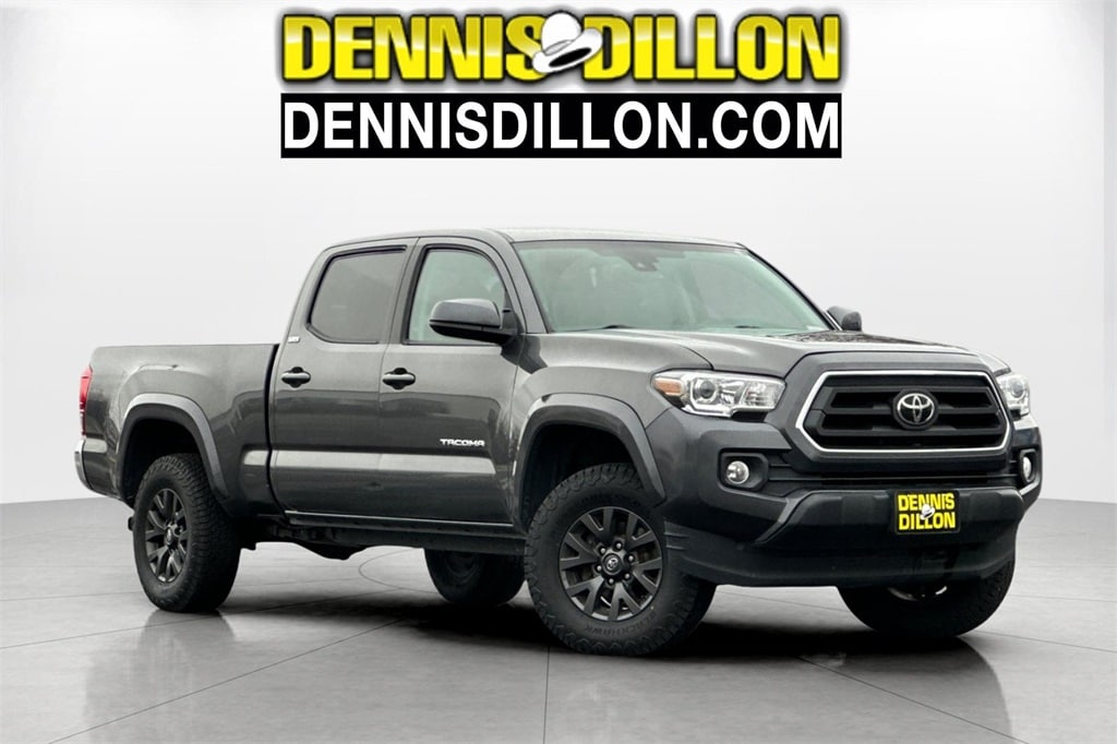 2020 Toyota Tacoma SR5's photo
