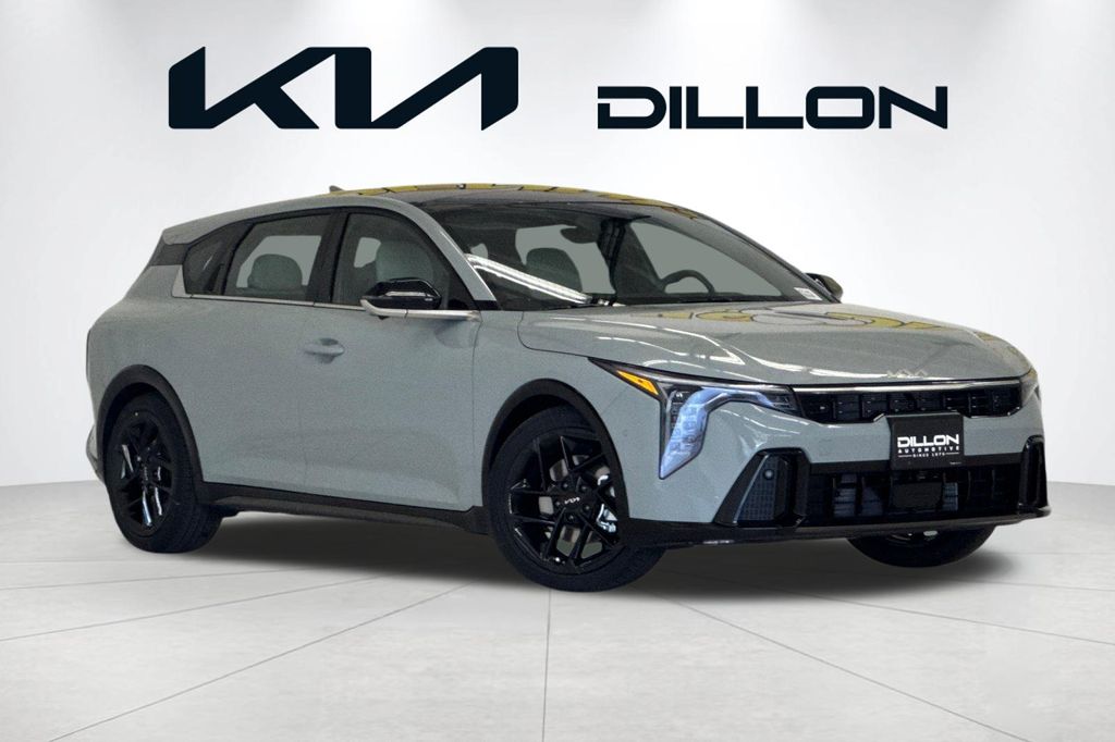 2026 Kia K4 GT-Line Turbo AT Hatchback's photo