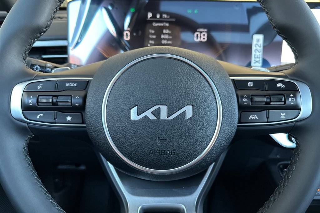 2026 Kia K5 GT - Photo 25
