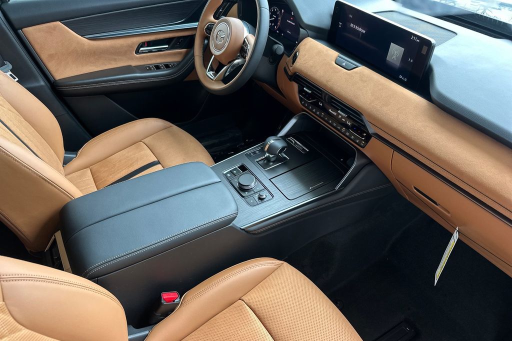2025 Mazda CX-70 Premium Plus Package - Photo 16