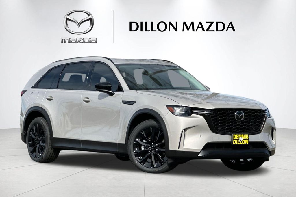 2026 Mazda CX-90 PHEV Premium Package's photo