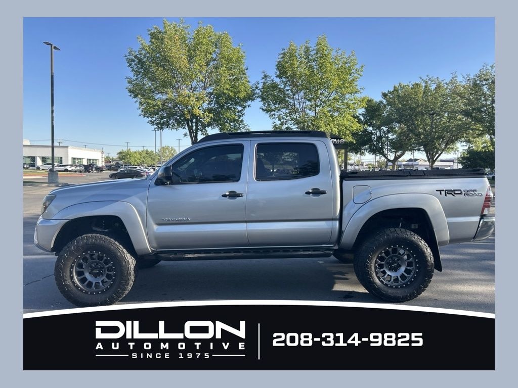 Used 2014 Toyota Tacoma 4x4 Truck Double Cab