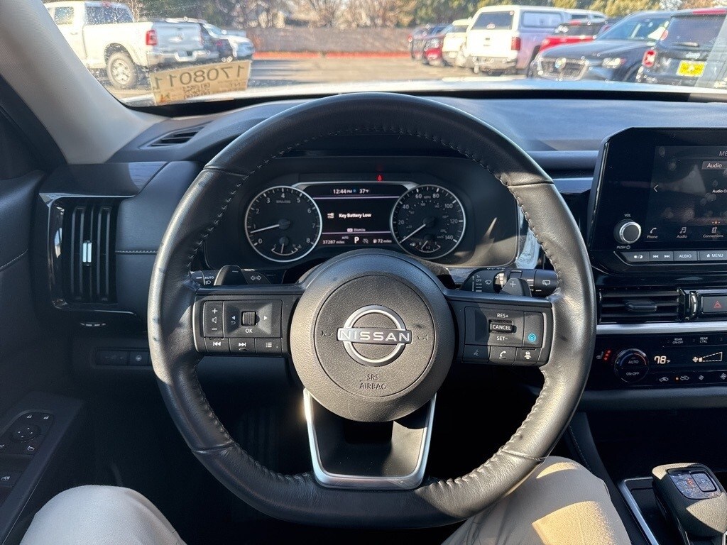 Used 2024 Nissan Pathfinder SV SUV