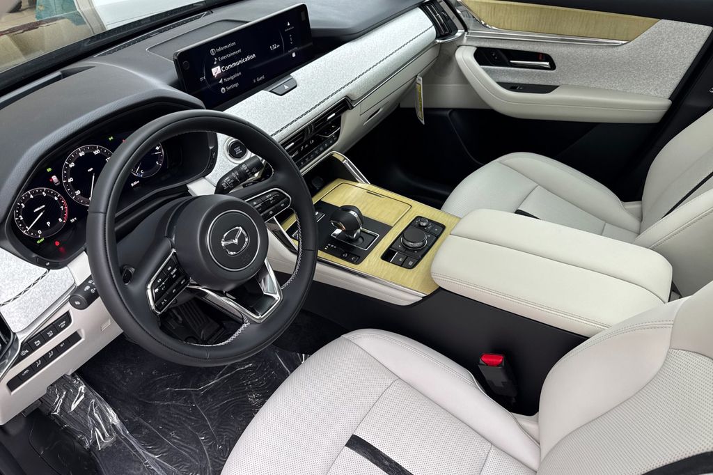 2026 Mazda CX-90 Premium Plus Package - Photo 10