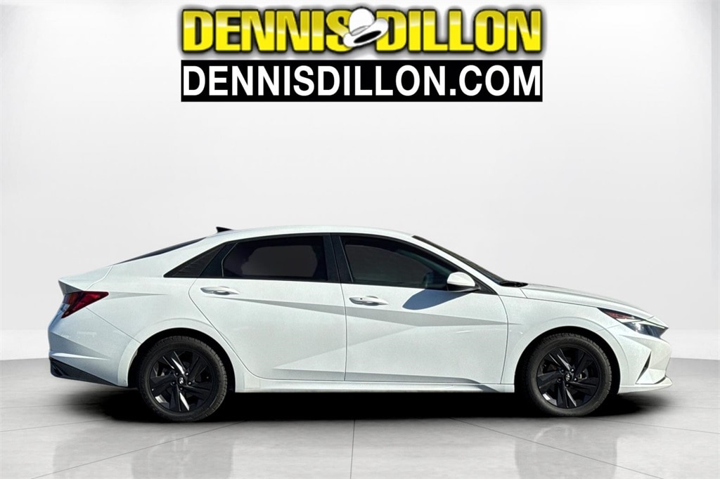 Used 2021 Hyundai Elantra SEL Sedan