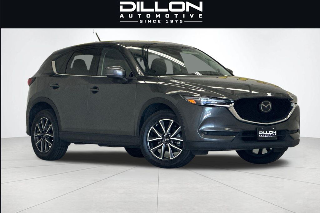 2017 Mazda CX-5 Grand Touring Auto AWD's photo
