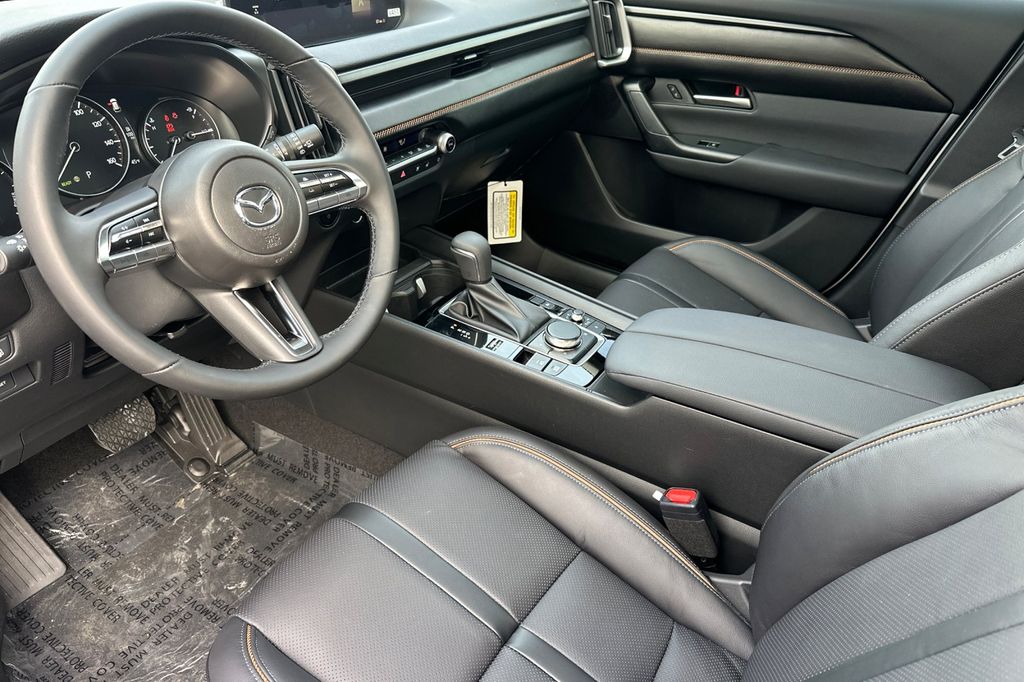 2026 Mazda CX-50 Premium - Photo 9