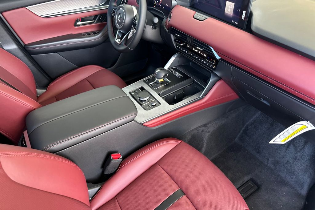 2026 Mazda CX-70 Premium Package - Photo 17