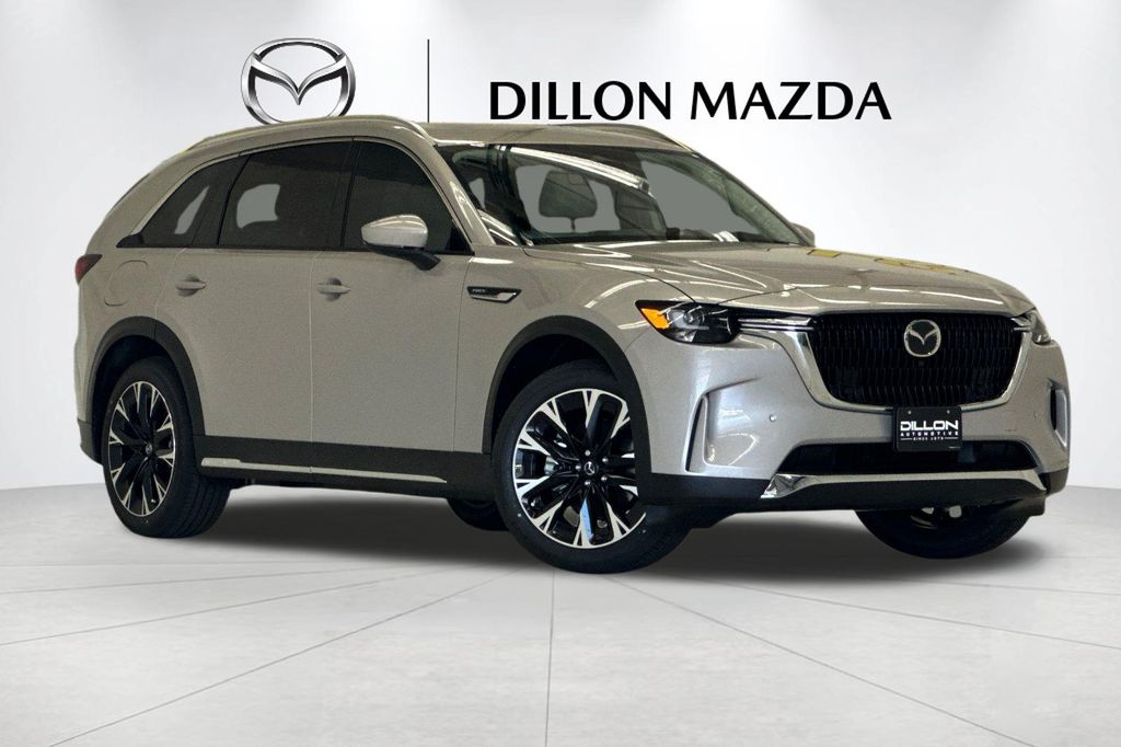 2026 Mazda CX-90 PHEV Premium Plus Package's photo