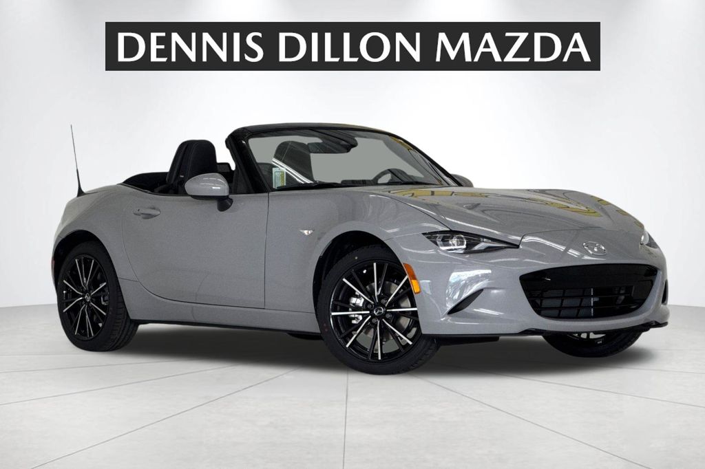 2026 Mazda MX-5 Miata Grand Touring Auto's photo