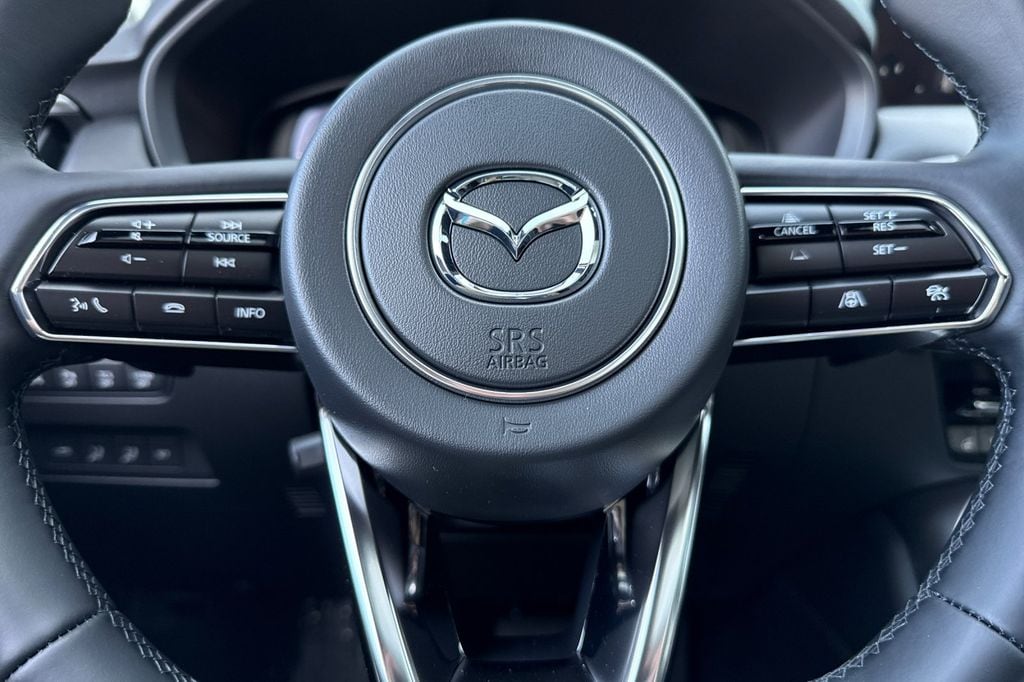 2026 Mazda CX-70 Premium Package - Photo 25