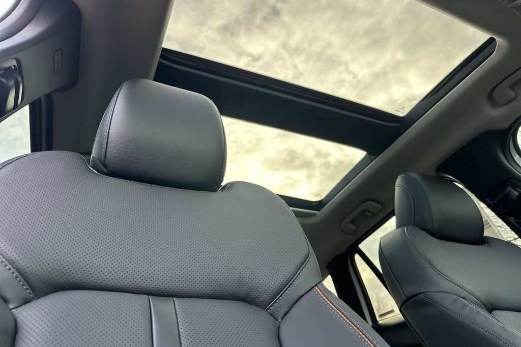 2026 Mazda CX-50 Premium - Photo 16