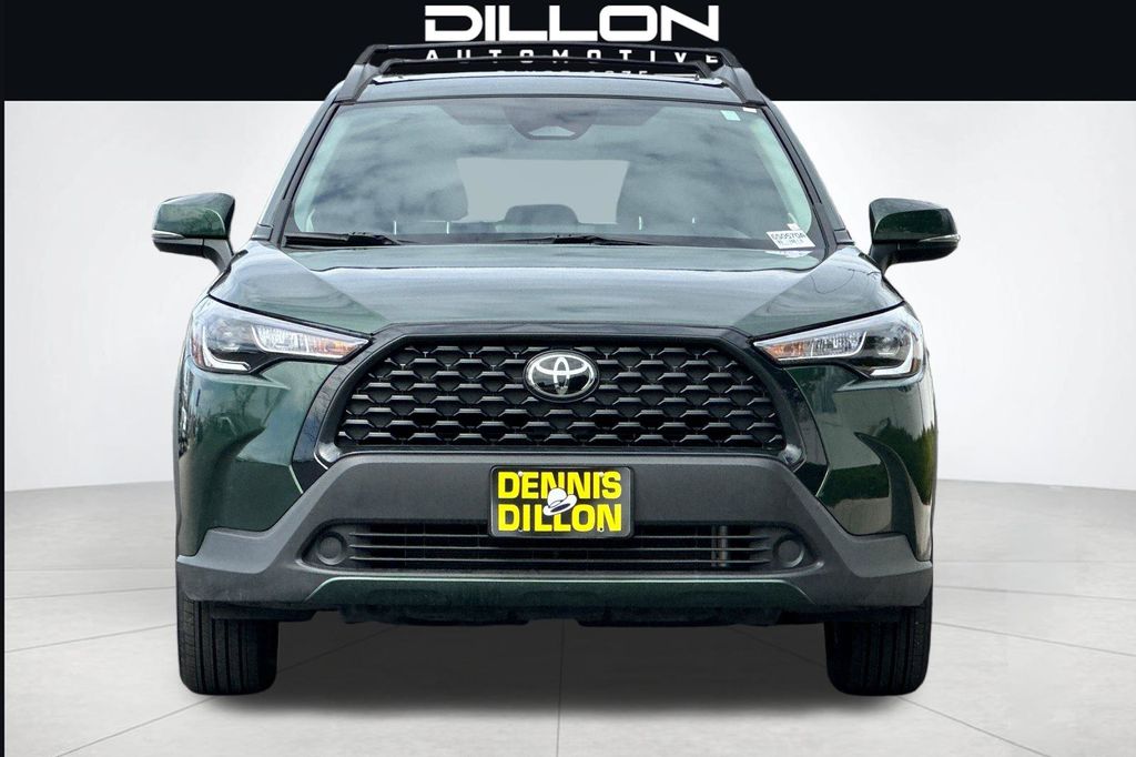 2024 Toyota Corolla Cross LE - Photo 9