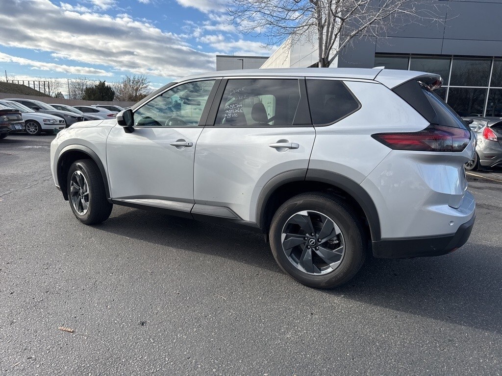 Used 2025 Nissan Rogue SV SUV
