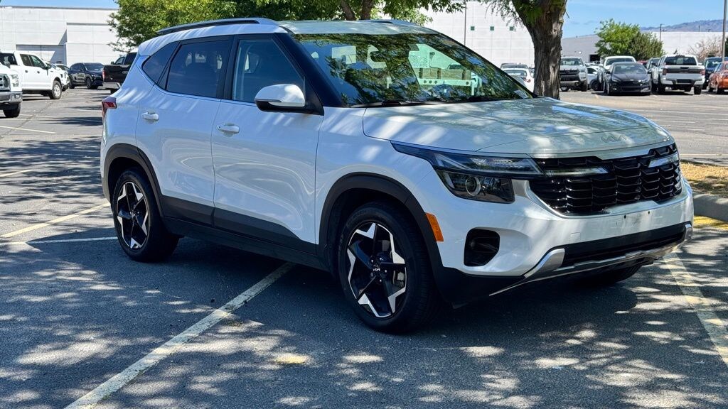 Used 2024 Kia Seltos EX SUV