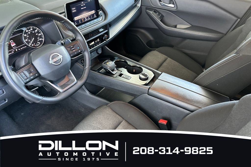 Used 2025 Nissan Rogue SV SUV