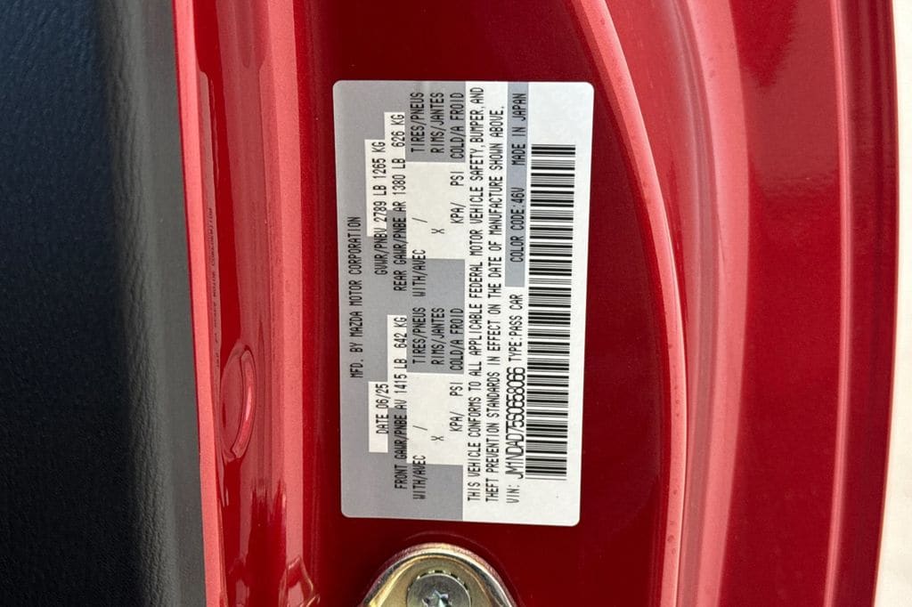 2025 Mazda MX-5 Miata Grand Touring - Photo 25