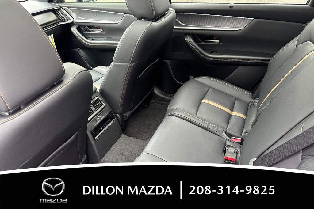 2026 Mazda CX-70 Premium Plus Package - Photo 12