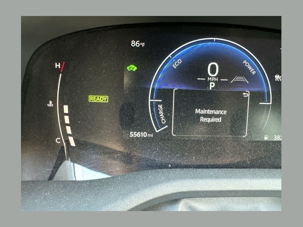 Used 2025 Toyota Camry SE Sedan