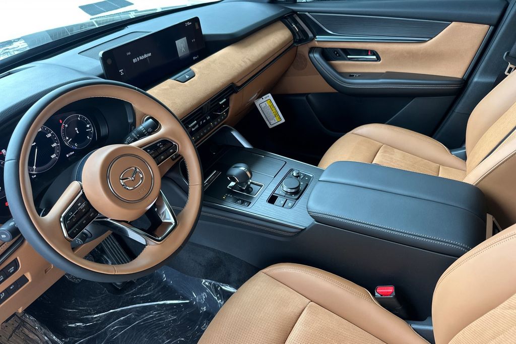 2025 Mazda CX-70 Premium Plus Package - Photo 10