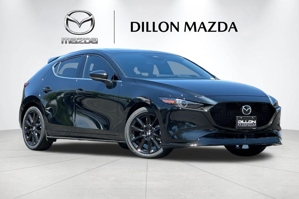 2026 Mazda CX-3 Premium Plus 2.5 AT 5-Door SKYACTIV AWD's photo