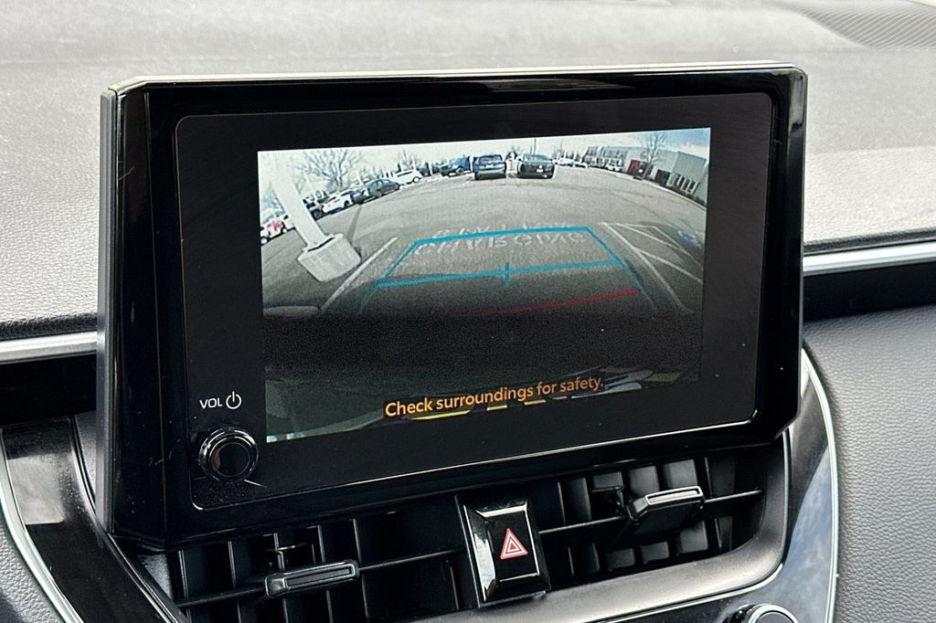 2024 Toyota Corolla Cross LE - Photo 19