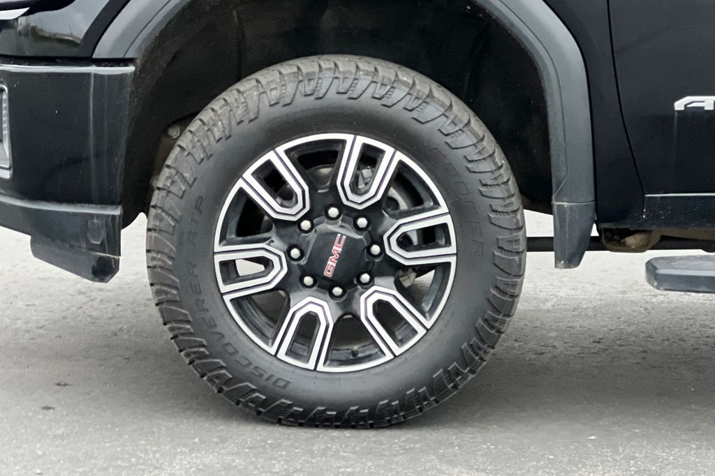 2022 GMC Sierra 2500HD AT4 - Photo 25