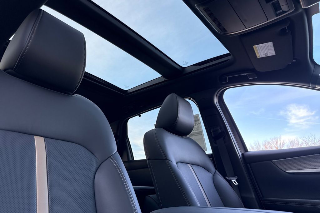 2026 Mazda CX-70 Premium Package - Photo 18