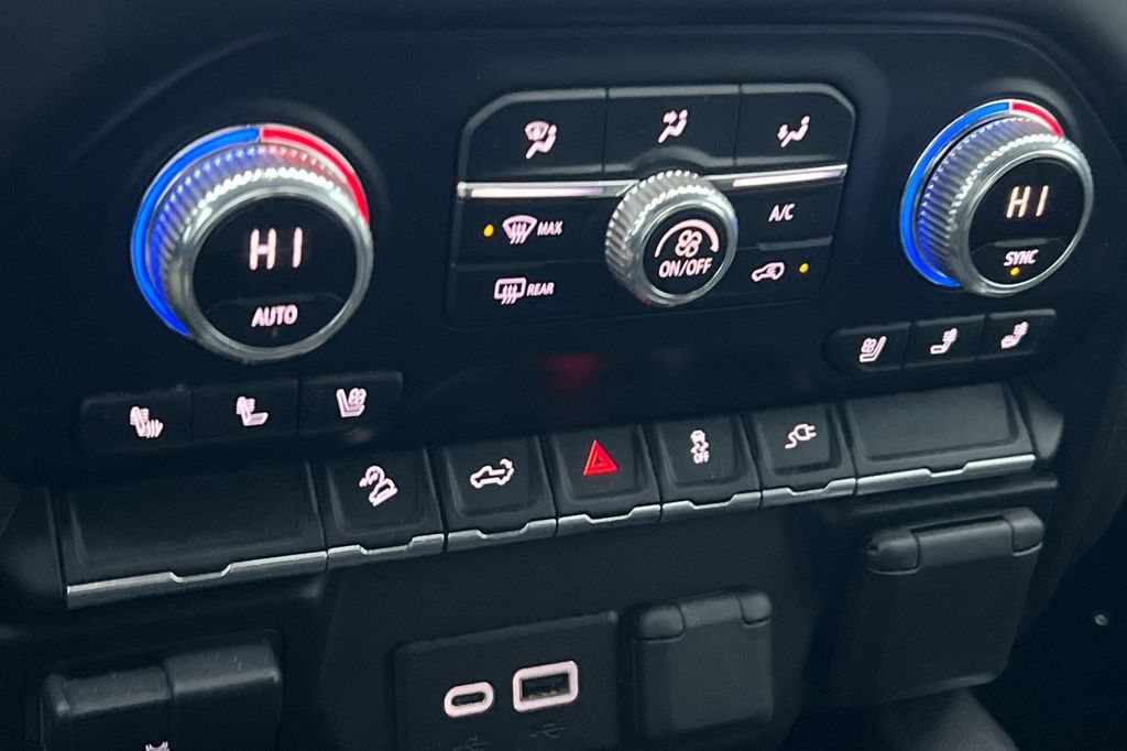 2022 GMC Sierra 2500HD AT4 - Photo 19