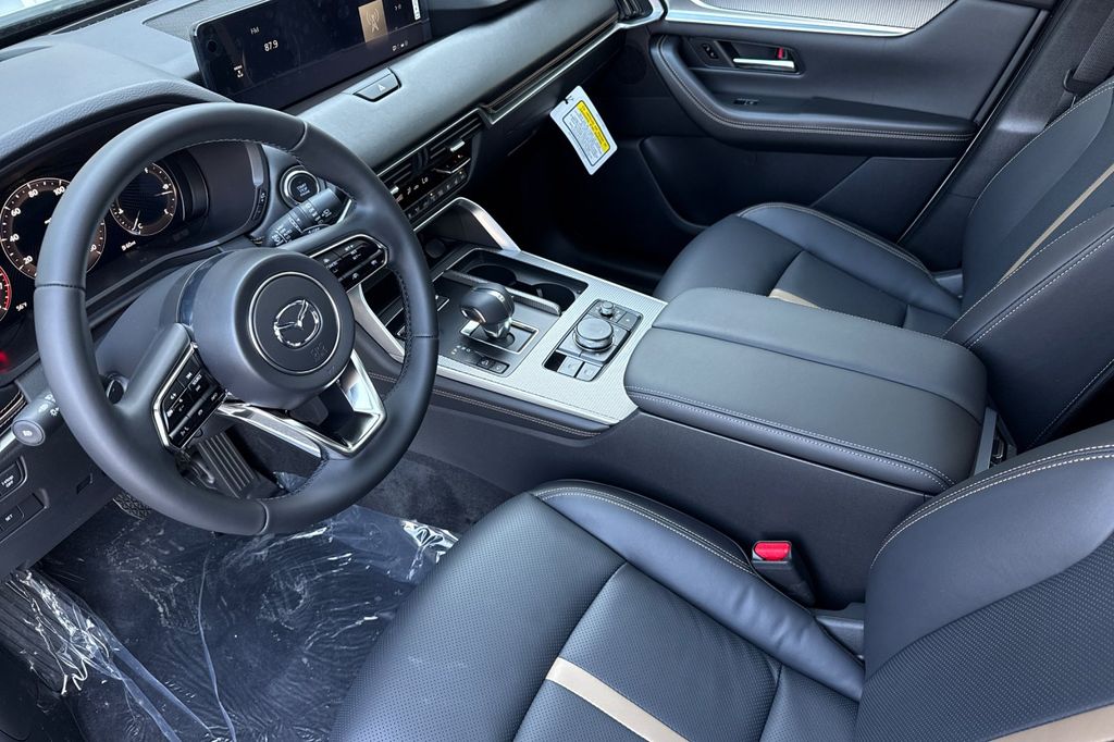 2026 Mazda CX-70 Premium Package - Photo 4