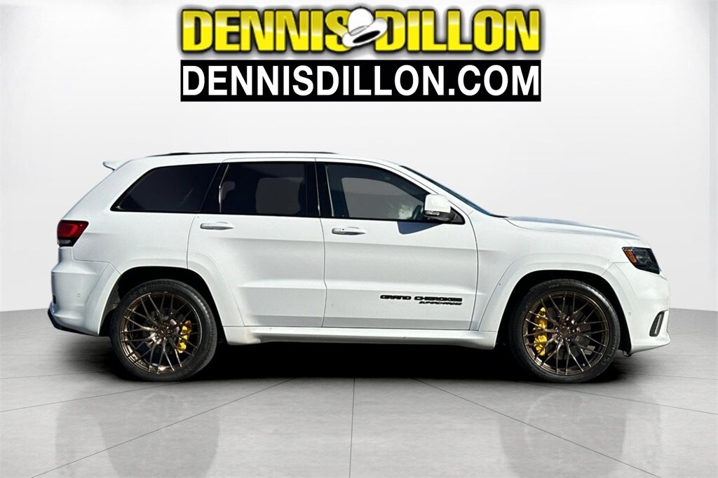 2018 Jeep Grand Cherokee Trackhawk photo 2