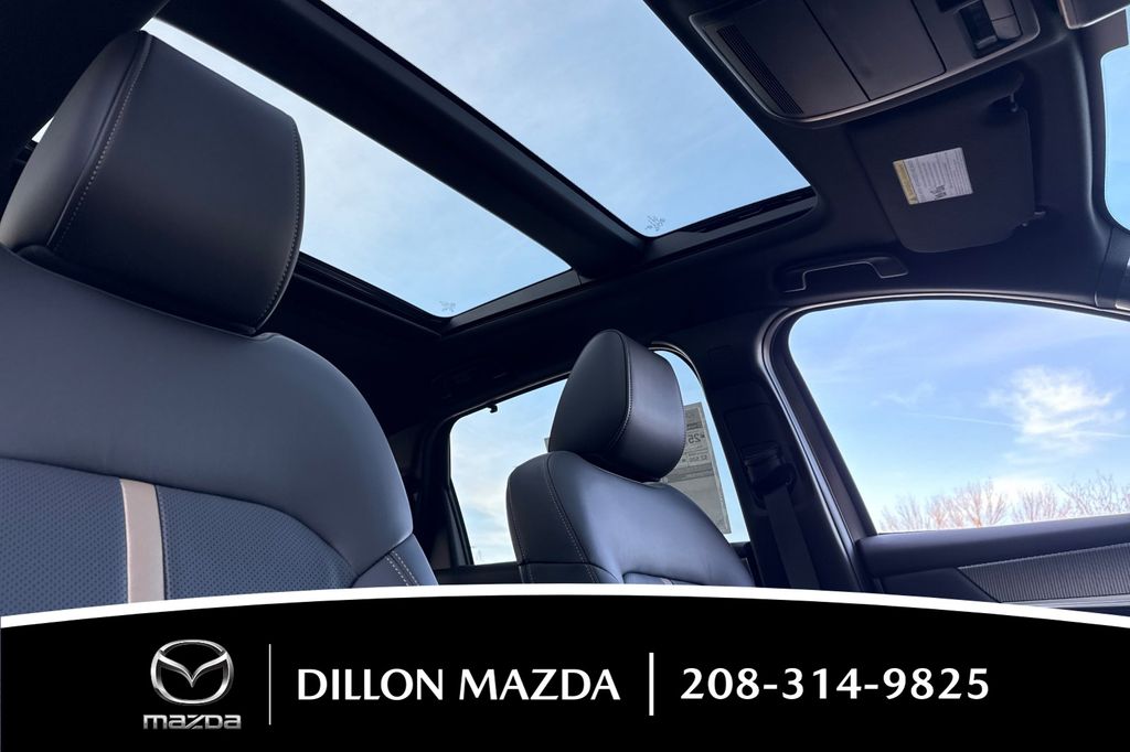 2026 Mazda CX-70 Premium Package - Photo 17
