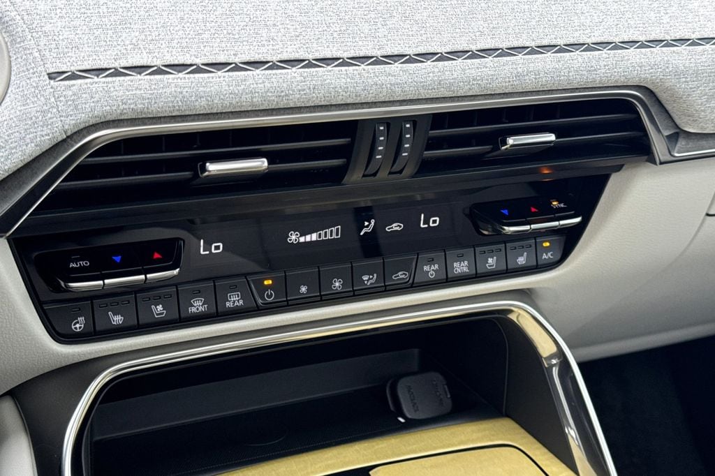 2026 Mazda CX-90 Premium Plus Package - Photo 21