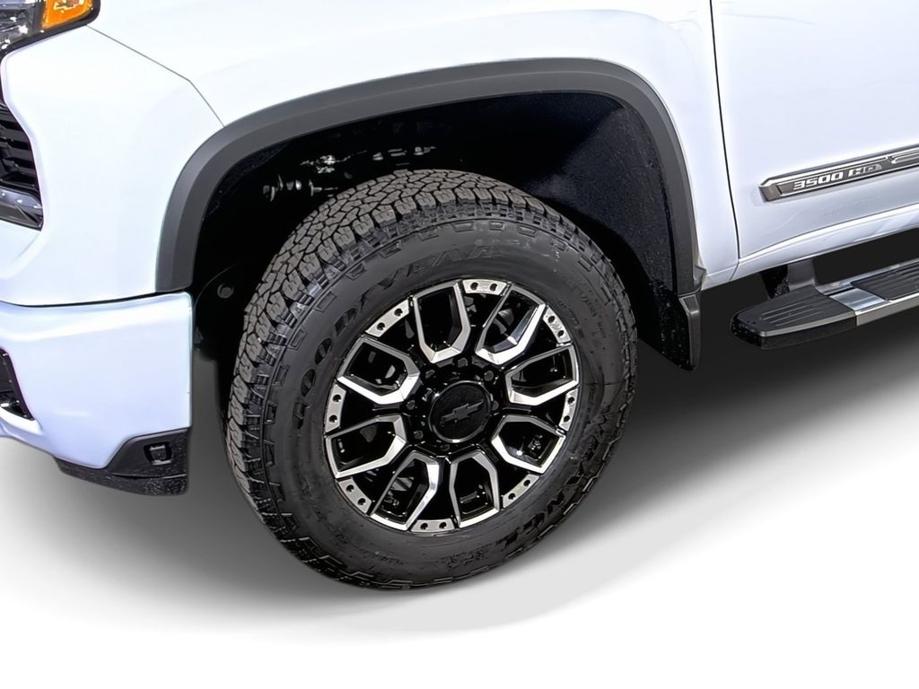 2026 Chevrolet Silverado 3500HD High Country - Photo 7