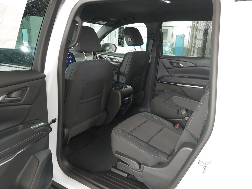 2026 Chevrolet Traverse LT - Photo 20