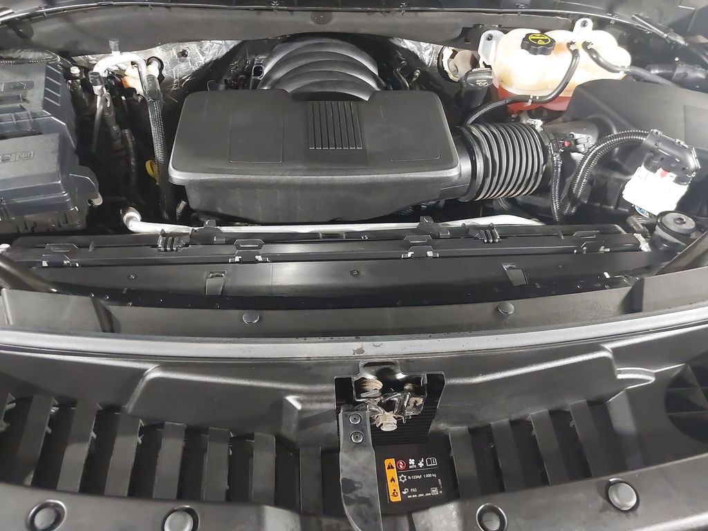 2024 GMC Yukon AT4 - Photo 17