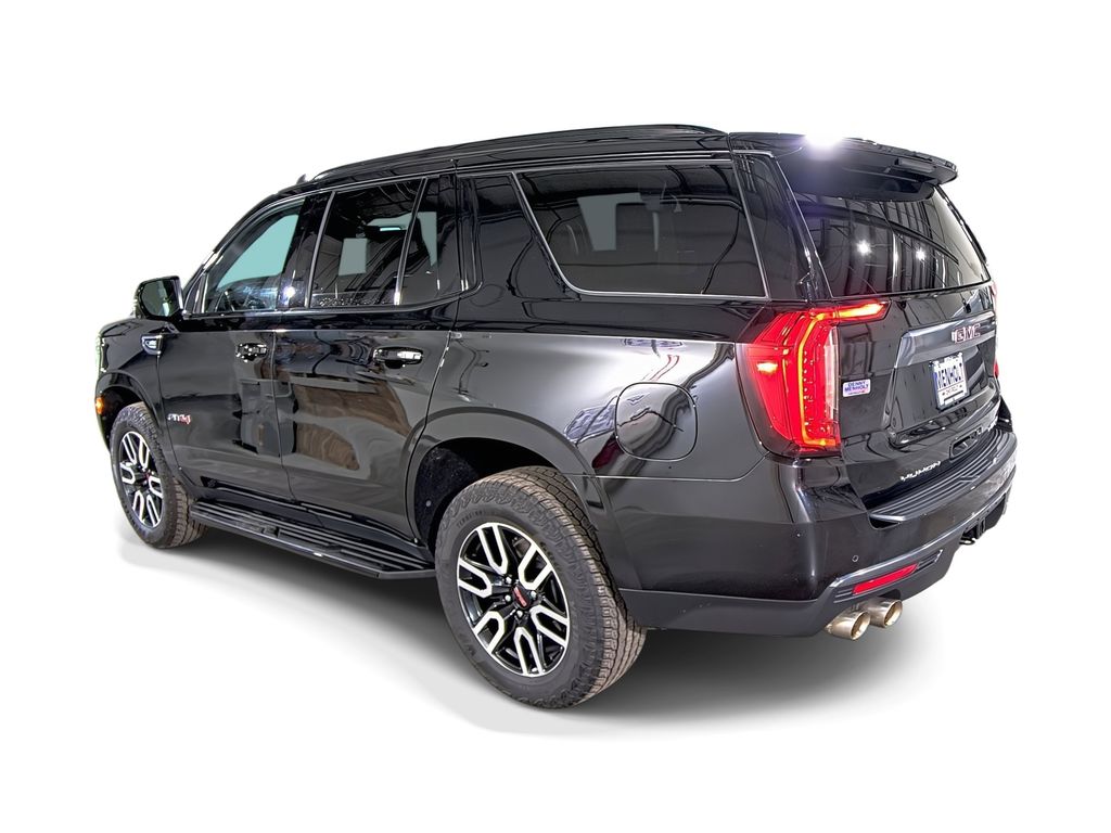 2024 GMC Yukon AT4 - Photo 2