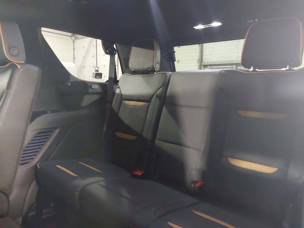 2024 GMC Yukon AT4 - Photo 22