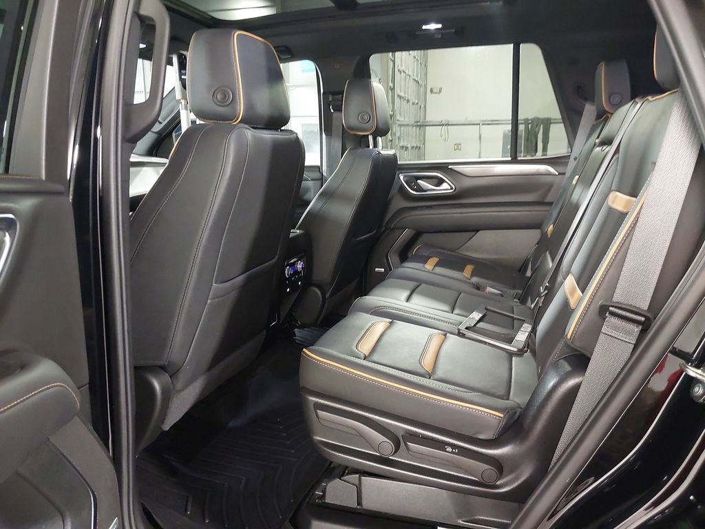 2024 GMC Yukon AT4 - Photo 20