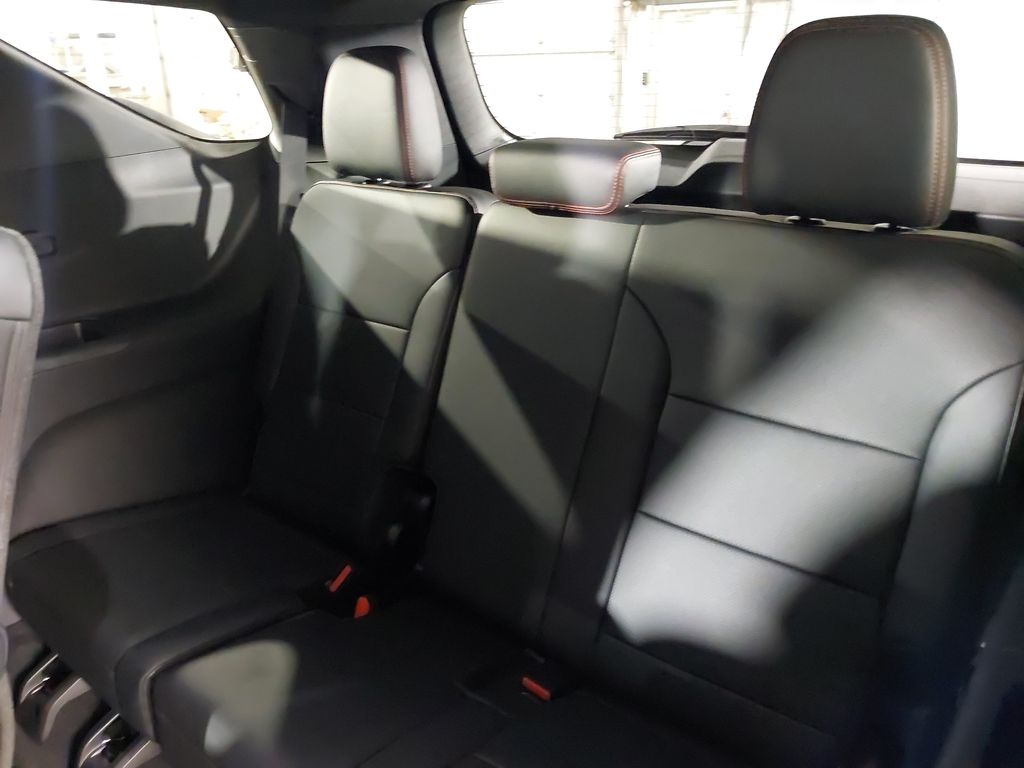 2026 Chevrolet Traverse Z71 - Photo 21