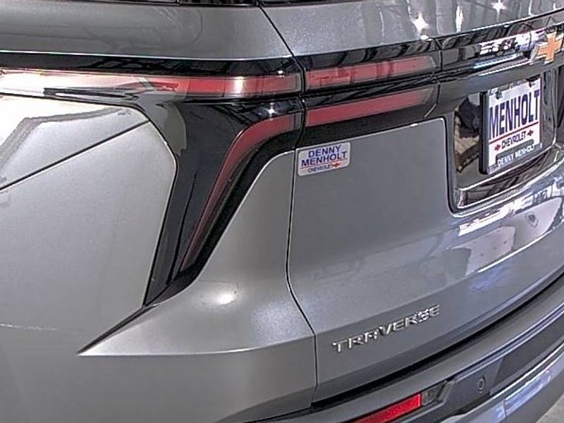 2026 Chevrolet Traverse LT - Photo 10