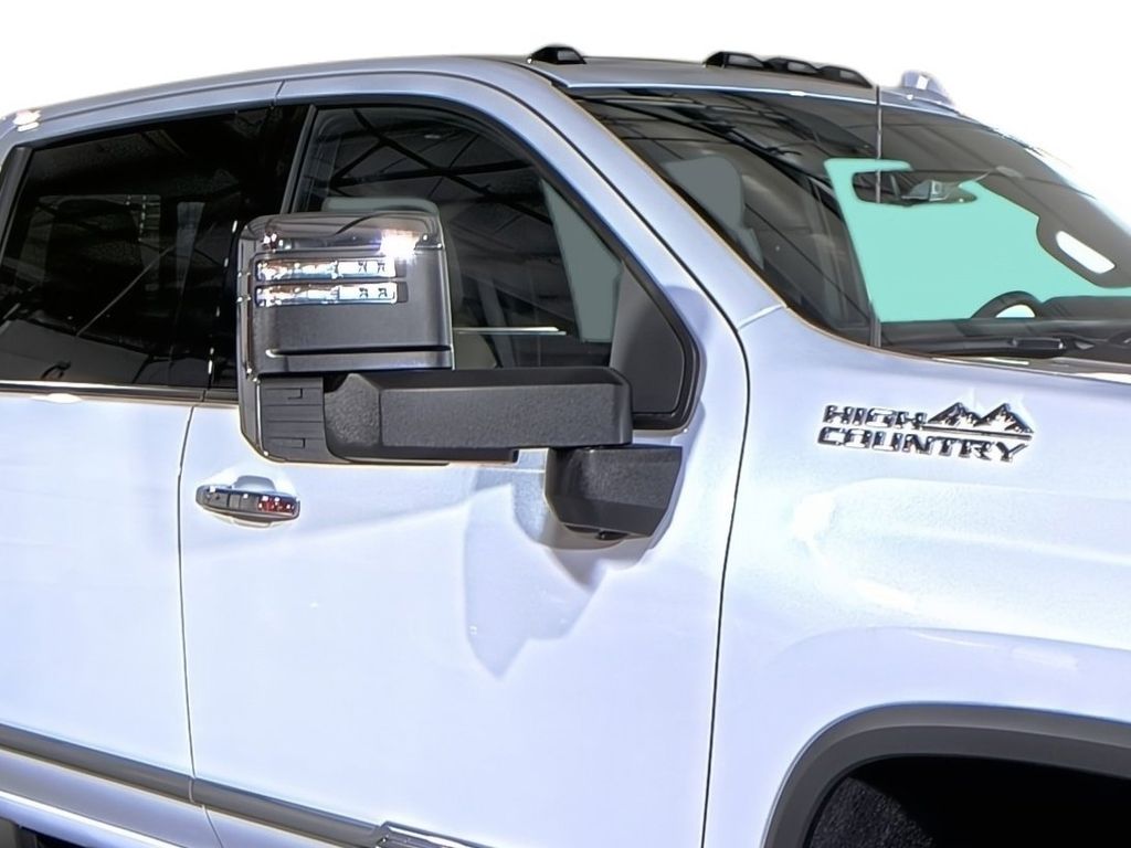 2026 Chevrolet Silverado 3500HD High Country - Photo 15