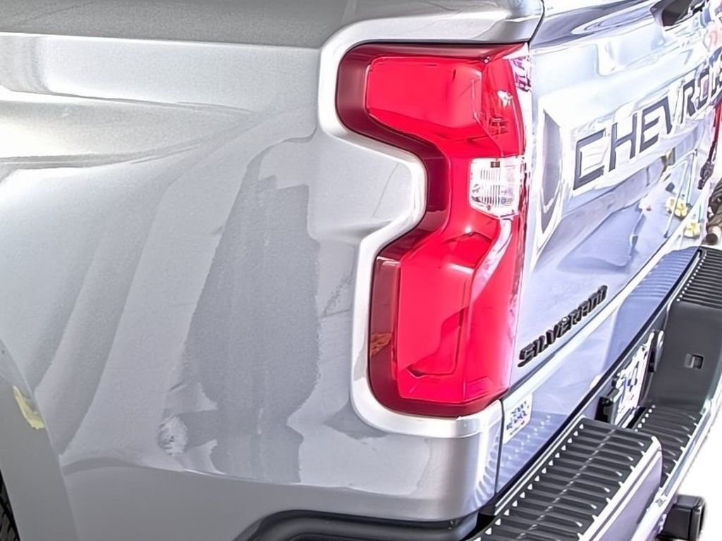 2026 Chevrolet Silverado 1500 High Country - Photo 10