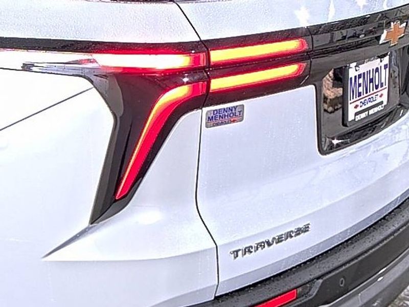 2026 Chevrolet Traverse LT - Photo 10