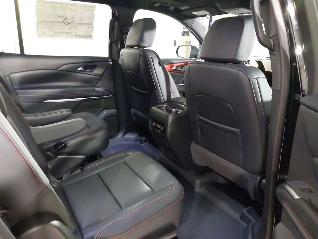 2026 Chevrolet Traverse Z71 - Photo 25